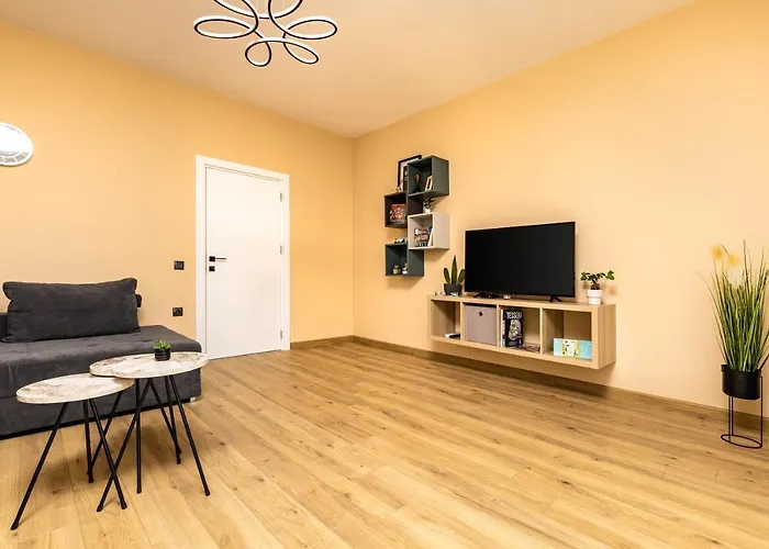 -city Haven Retreat- Elegant 2bd On Bulgaria Blv By Flat Mаnager