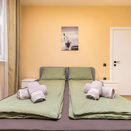 -city Haven Retreat- Elegant 2bd On Bulgaria Blv By Flat Mаnager Plovdiv