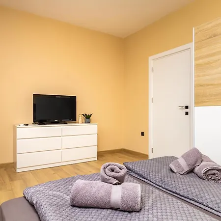 -city Haven Retreat- Elegant 2bd On Bulgaria Blv By Flat Mаnager *